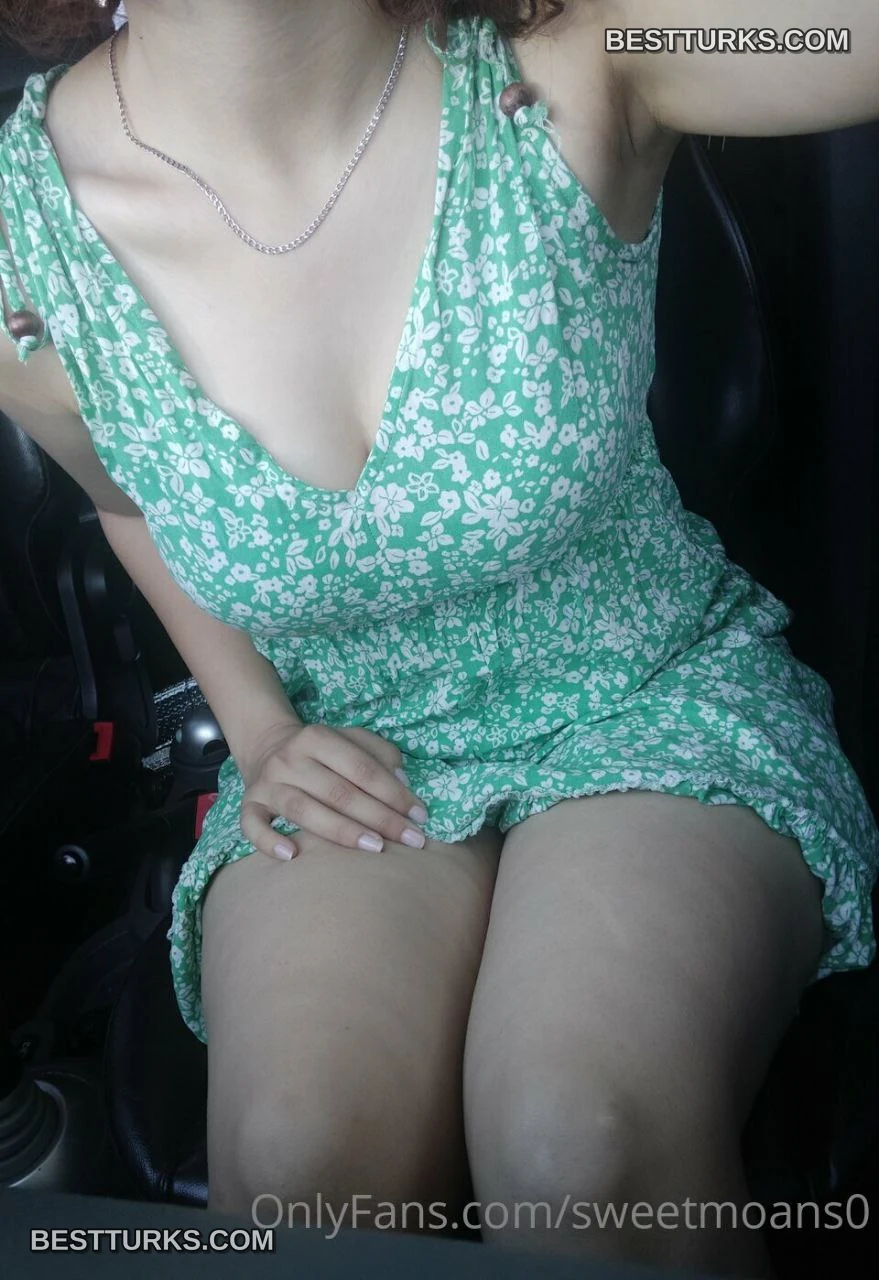Sweetmoans0