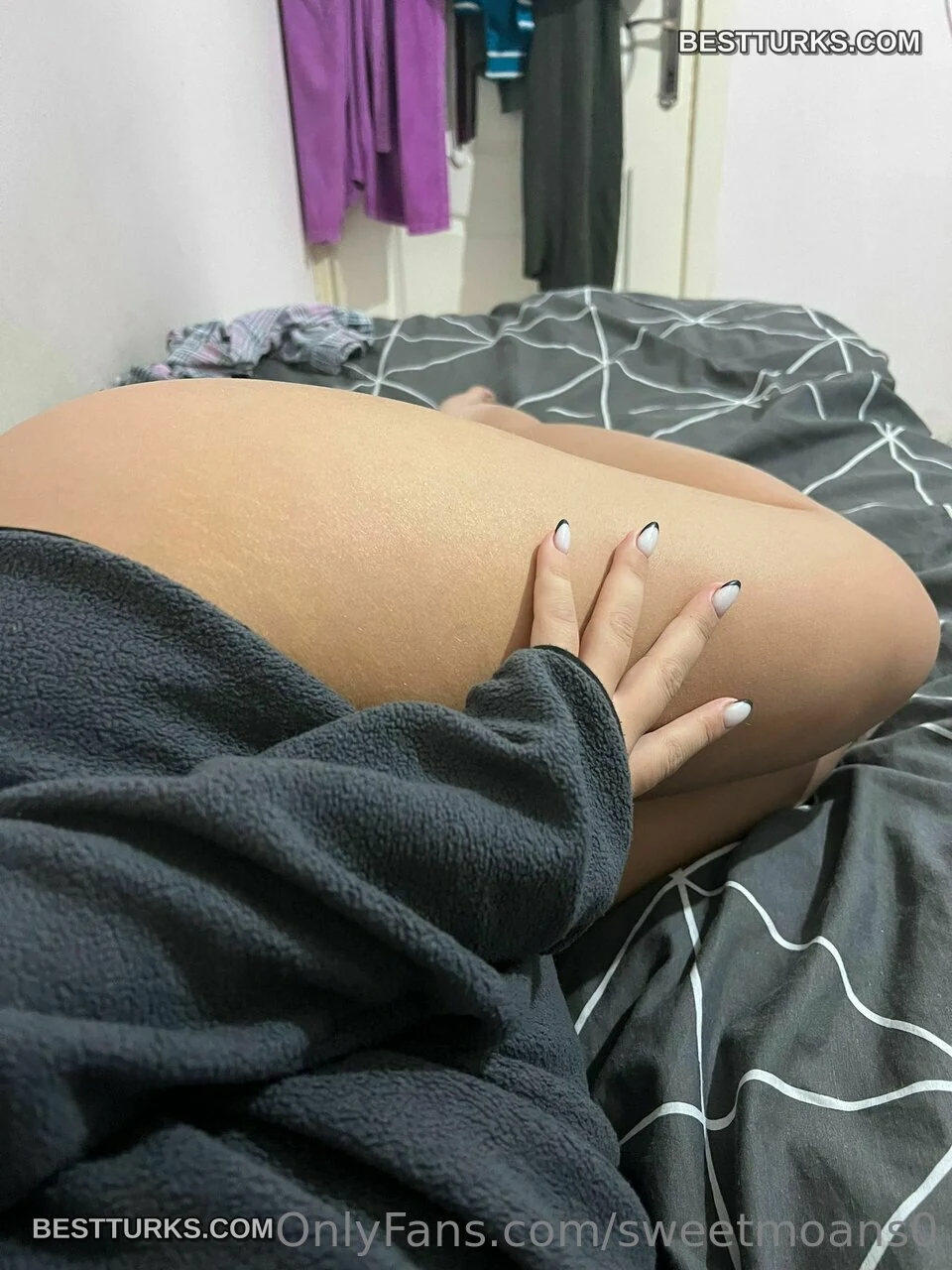 Sweetmoans0