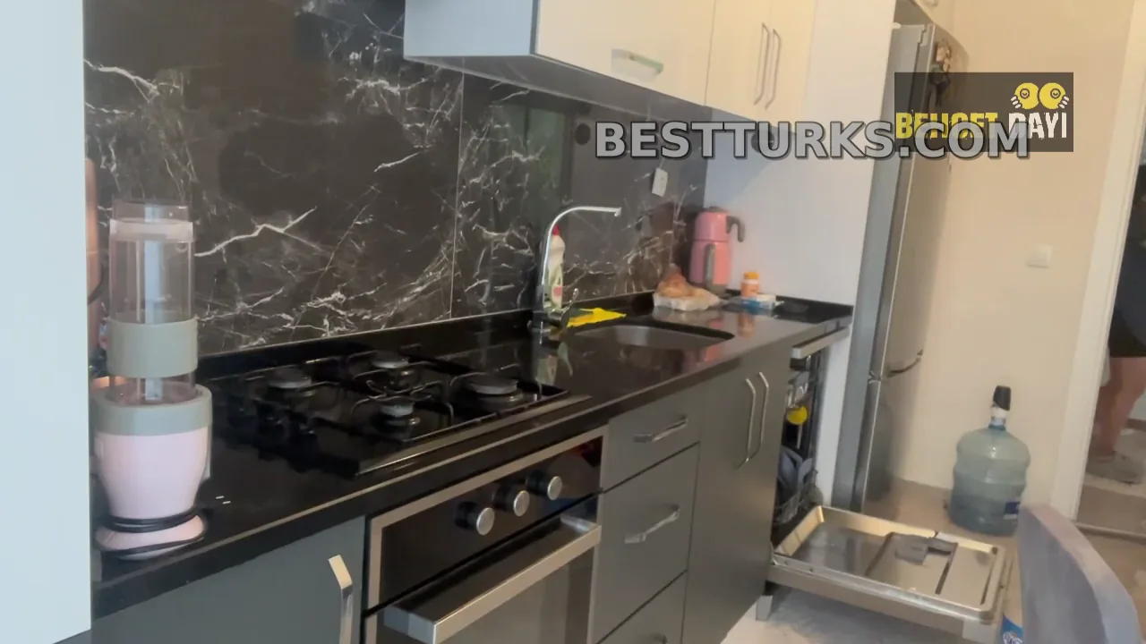 Burcu Guven ifşa videoları part 47